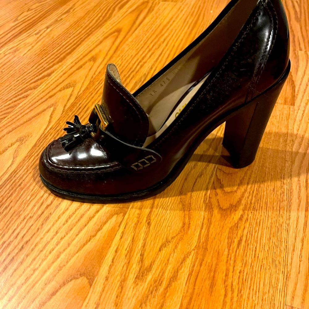 Salvatore Ferragamo shoes ..very comfortable !!! - Picture 3 of 8
